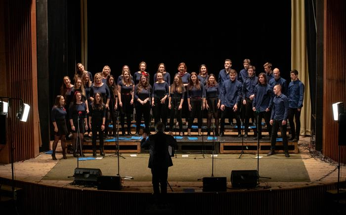 Hladnov Rock Choir